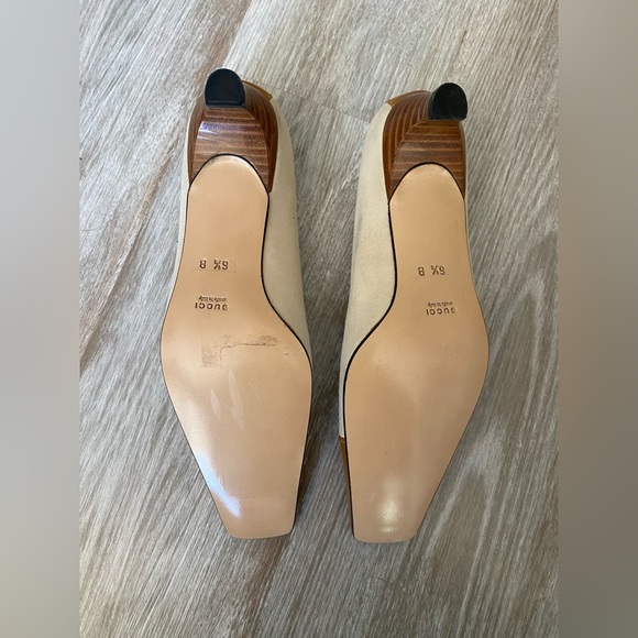 Gucci Cream & tan Capped Toe kitten Heels - Picture 5 of 6